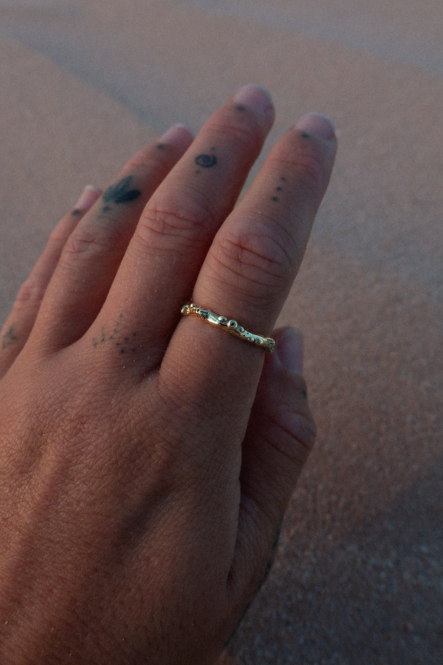 Shipwrecked Ring (9k gold) ~ Size 7
